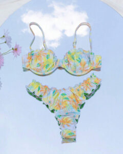 daisy art print by Ellen Morse used on SheinX bikini